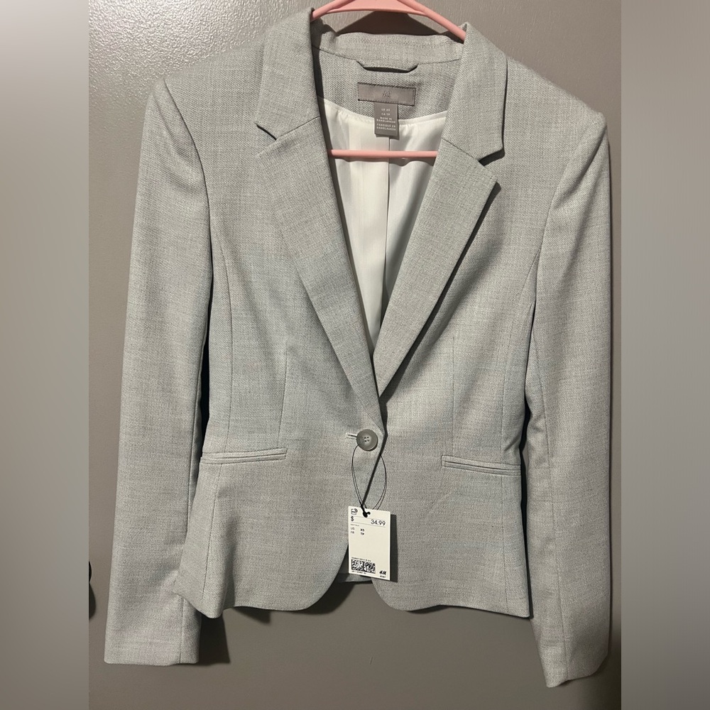 New H&M gray color XSmall size Women Blazer